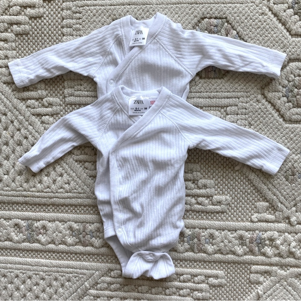 ZARA 0-1 Ribbed Onesies